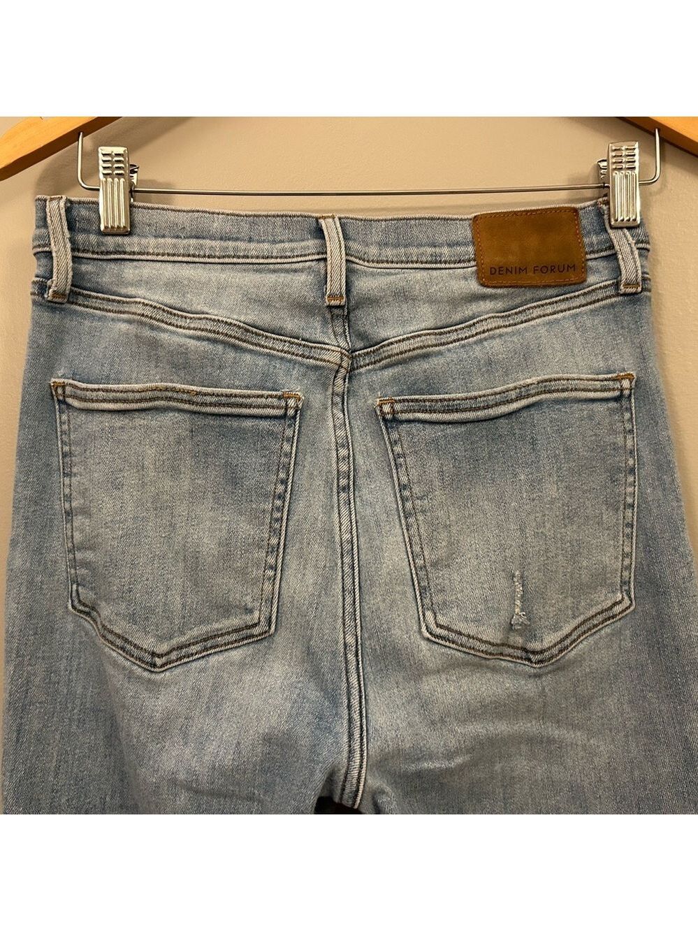 Aritzia Denim Forum The Lola High Rise Sky Blue Jeans Size 29 Skinny - Picture 6 of 10